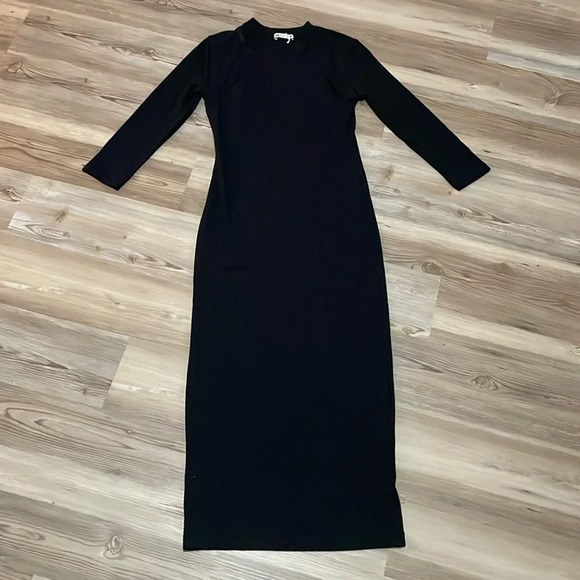 Zara knit midi dress Front cutouts Long sleeved Black Size S NWT Stretchy Sleek - Picture 2 of 12